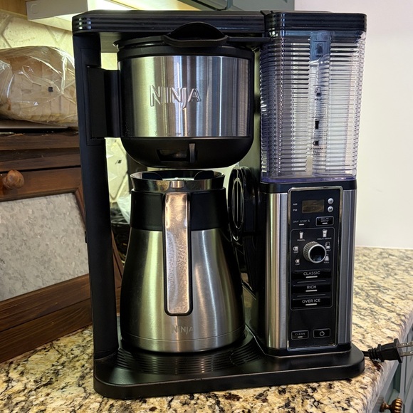 Ninja DualBrew Black and Silver Coffee System - Picture 1 of 12